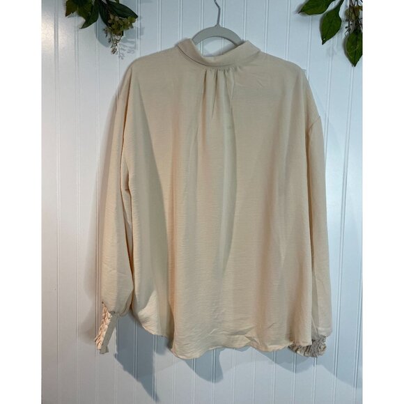 Chenault Womens XL Beige Long Sleeve Button-Up Blouse With Smocked Cuffs - Picture 9 of 12